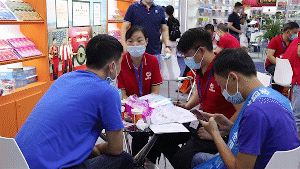 產(chǎn)品有特色、價格好操作，康祥避孕套閃亮國藥會！(圖10)